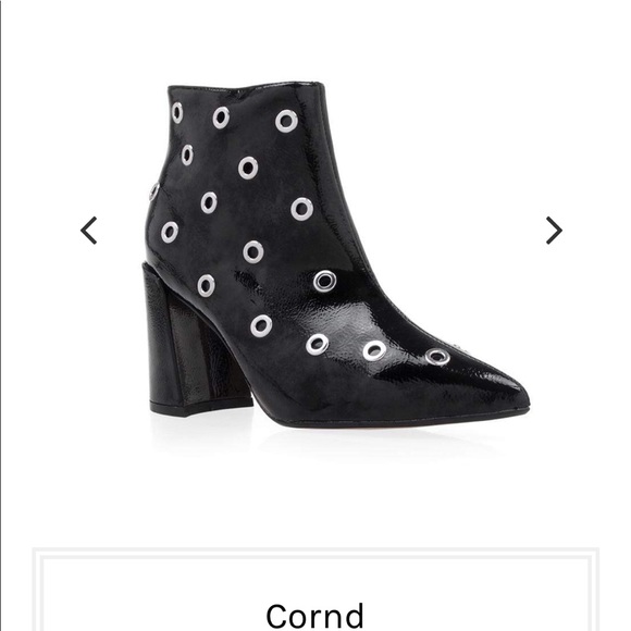 Women’s Black Bootie - Picture 2 of 5